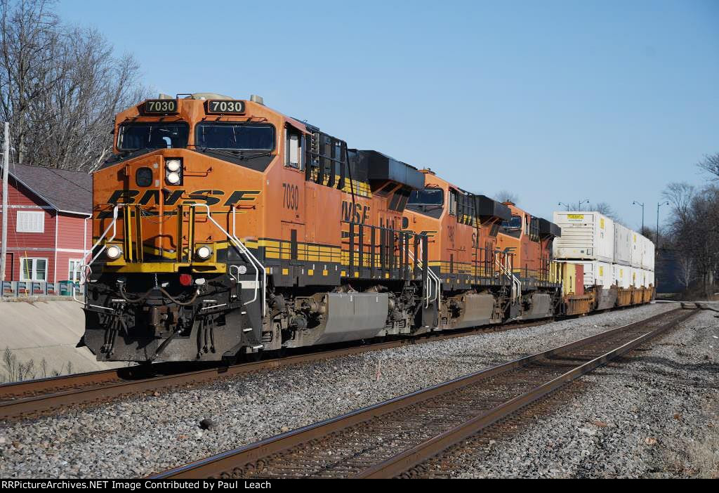 Intermodal rolls west